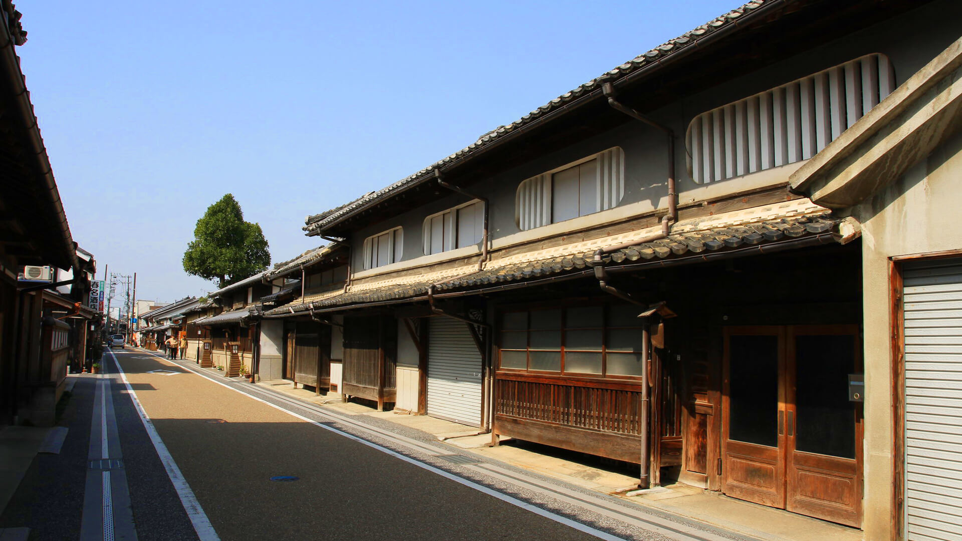 城東館のイメージ写真。城東伝統的建造物群保存地区の様子です。